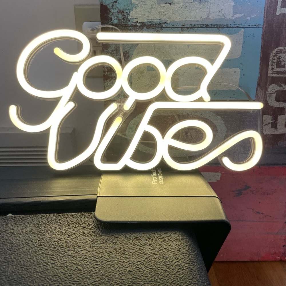 Good Vibes Neon Light Sign